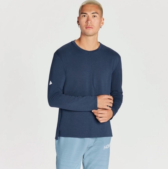 NWT Hoka Merino Blend Long Sleeve in Navy Blue Medium - Picture 1 of 15